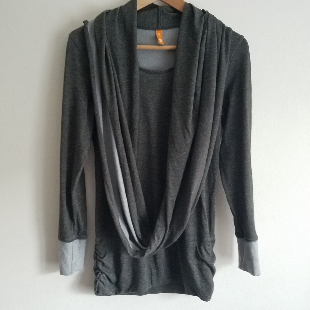 Lucy Gray Scudi XS Ruching Long Sleeve Activewear